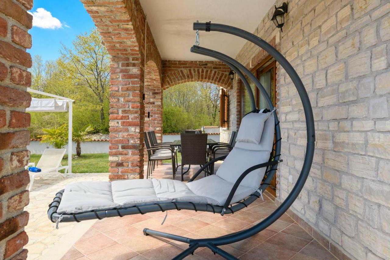 Paradis Villa Stone Queen With Heated Pool Butkovići Eksteriør billede