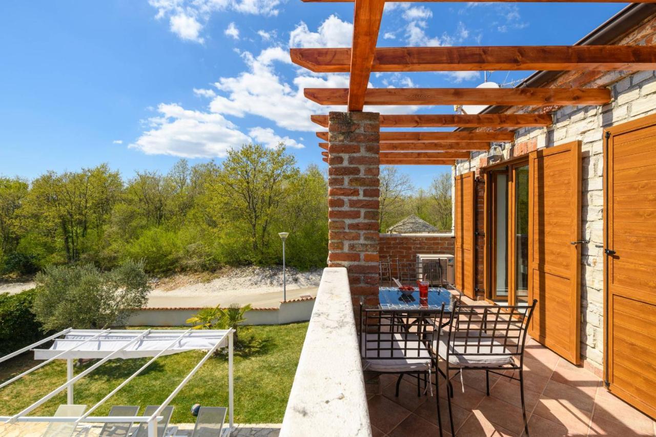 Paradis Villa Stone Queen With Heated Pool Butkovići Eksteriør billede