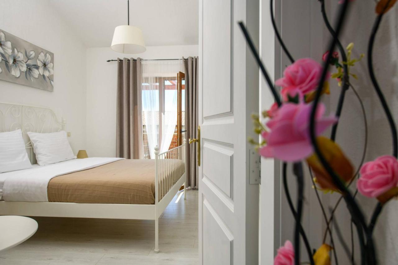 Paradis Villa Stone Queen With Heated Pool Butkovići Eksteriør billede