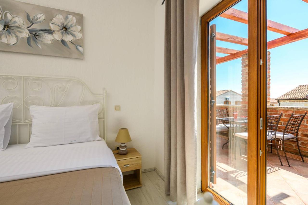 Paradis Villa Stone Queen With Heated Pool Butkovići Eksteriør billede