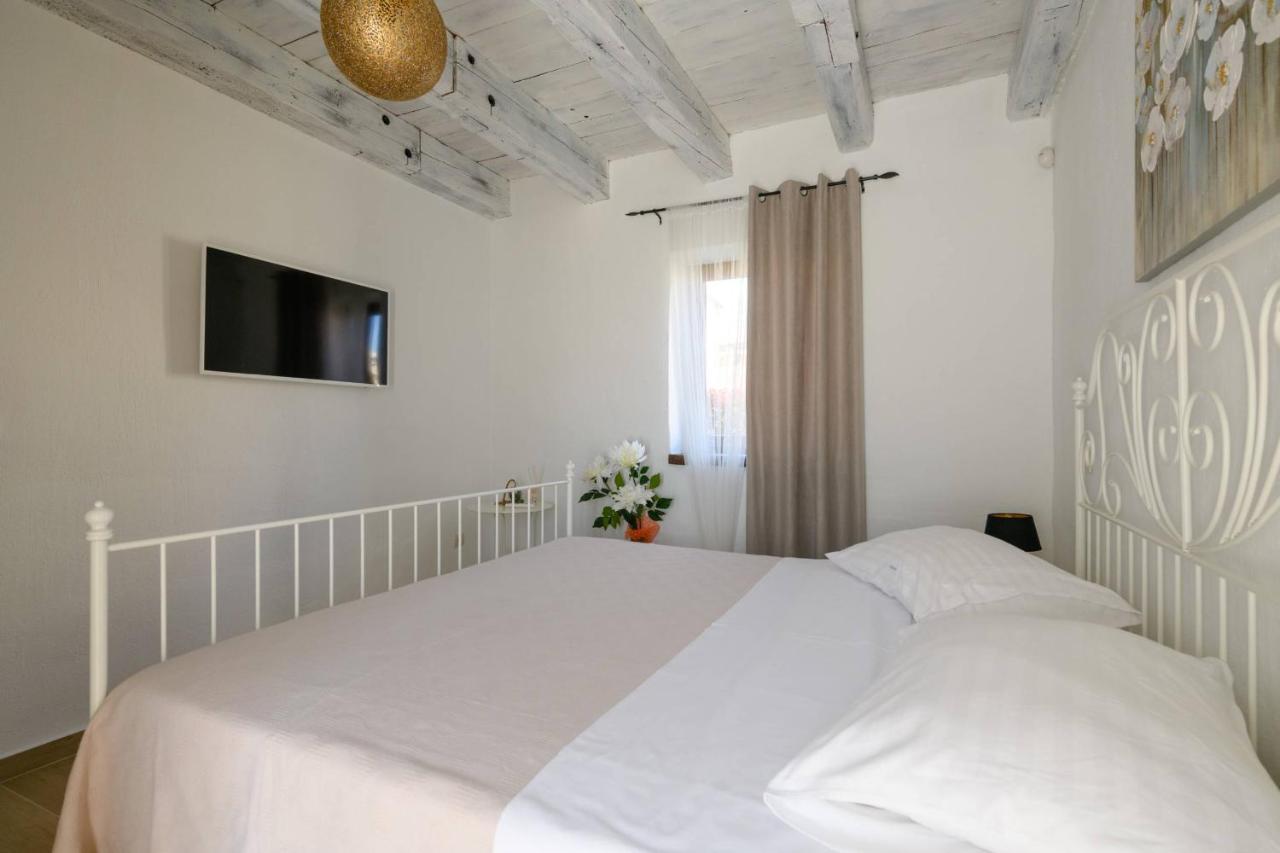 Paradis Villa Stone Queen With Heated Pool Butkovići Eksteriør billede